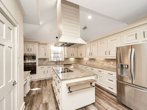 1114 Plantation Drive, Richmond TX 77406