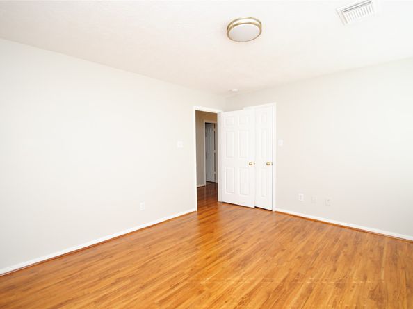 1115 Oxford Mills Lane, Sugar Land TX 77479