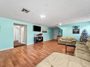 4322 Bennington Street, Houston TX 77016