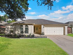 5614 Village Park Drive, Katy TX 77493