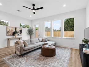 6401 Goforth Street, Houston TX 77021