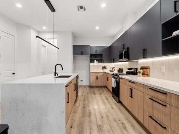 6401 Goforth Street, Houston TX 77021