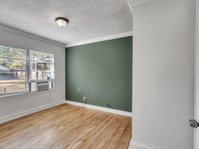 6942 Peyton Street, Houston TX 77028