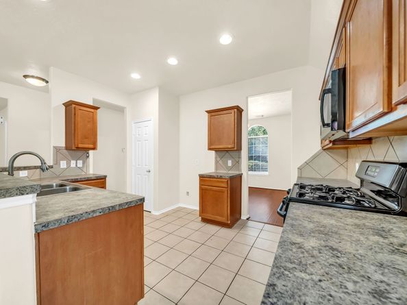 158 S Star Ridge Circle, The Woodlands TX 77382