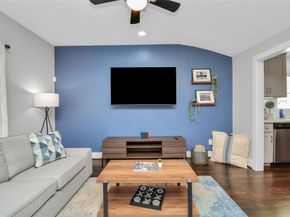 5705 Cochran Street, Houston TX 77009