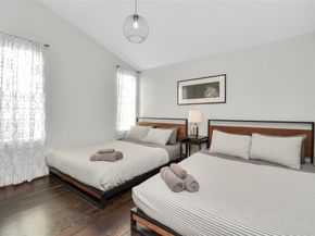 5705 Cochran Street, Houston TX 77009