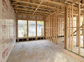 1918 Ridgecrest Drive, Houston TX 77055