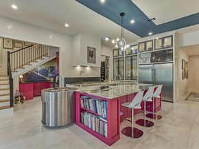 15 Atrium Woods Court, The Woodlands TX 77381