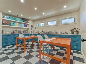 15 Atrium Woods Court, The Woodlands TX 77381