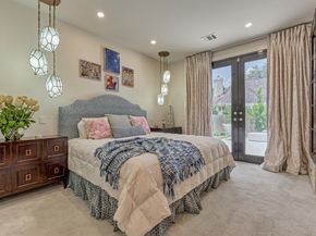 15 Atrium Woods Court, The Woodlands TX 77381