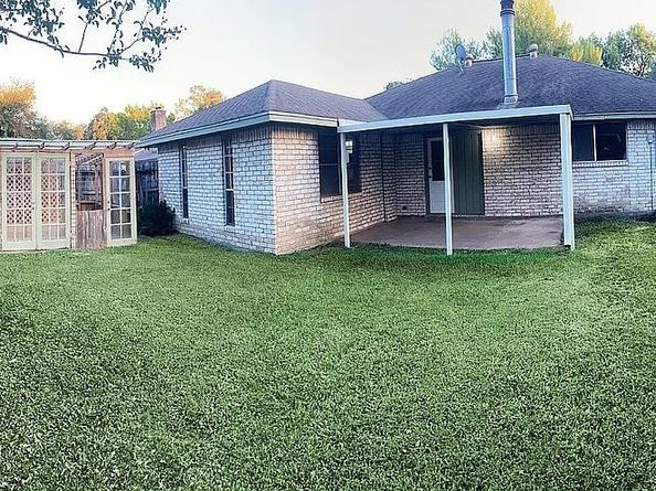 7218 Stonegate Drive, Houston TX 77040