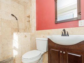 7447 Magnolia Street, Houston TX 77023