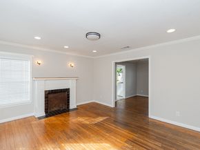 7447 Magnolia Street, Houston TX 77023