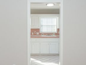 7447 Magnolia Street, Houston TX 77023