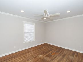 7447 Magnolia Street, Houston TX 77023