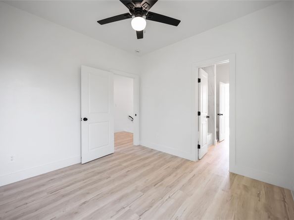 5605 Tommye Street A B, Houston TX 77028