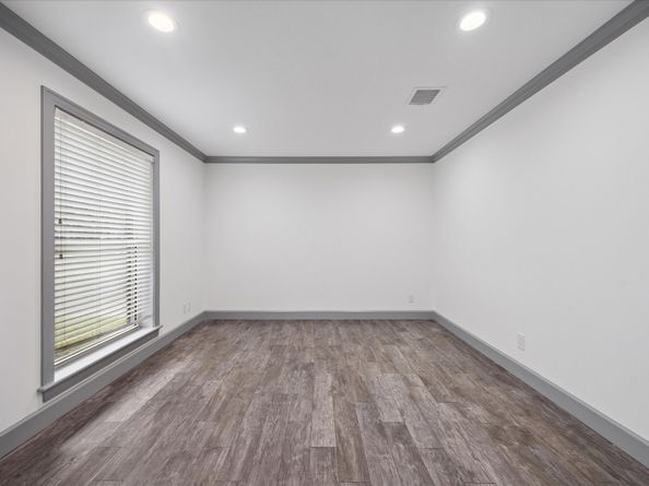 10042 Briar Forest Drive, Houston TX 77042