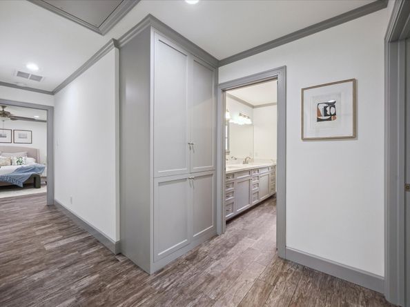 10042 Briar Forest Drive, Houston TX 77042