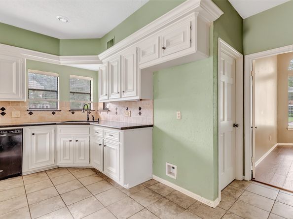 12102 Moorcreek Drive, Houston TX 77070