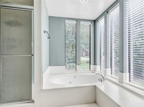 12102 Moorcreek Drive, Houston TX 77070