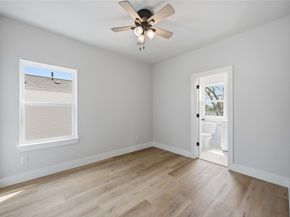 10610 Ashville Drive, Houston TX 77051