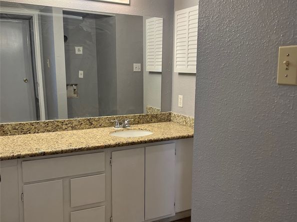 12500 Sandpiper Drive 54, Houston TX 77035