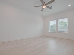 8911 Grovner Place, Houston TX 77055
