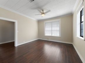 309 Pecore Street, Houston TX 77009