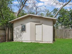 309 Pecore Street, Houston TX 77009