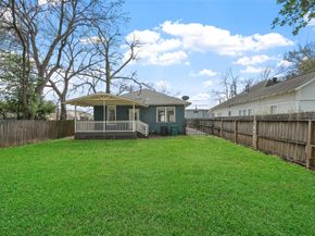 309 Pecore Street, Houston TX 77009