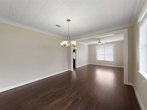 309 Pecore Street, Houston TX 77009
