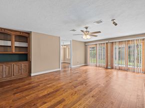 4007 Valley Estates Drive, Houston TX 77082