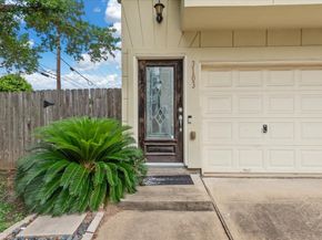 3103 Clearview Circle, Houston TX 77025