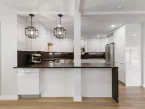 5934 Dumfries Drive, Houston TX 77096