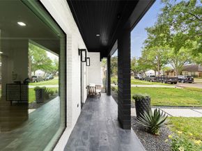 5934 Dumfries Drive, Houston TX 77096