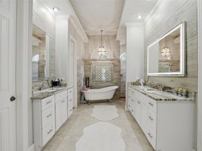 5315 Handbrook Drive, Houston TX 77069