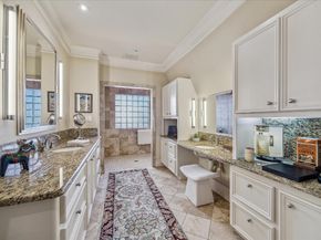 2415 W Main Street, Houston TX 77098