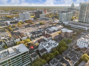 2415 W Main Street, Houston TX 77098
