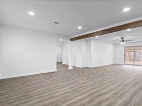 322 E Edgebrook Drive, Houston TX 77034