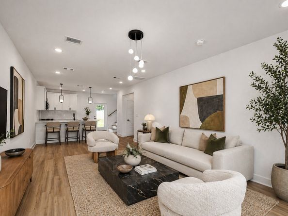 8117 Sterlingshire Street A/B, Houston TX 77078