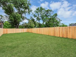 8117 Sterlingshire Street A/B, Houston TX 77078