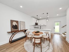 8117 Sterlingshire Street A/B, Houston TX 77078