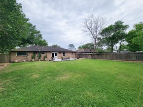 5846 Ettrick Drive, Houston TX 77035