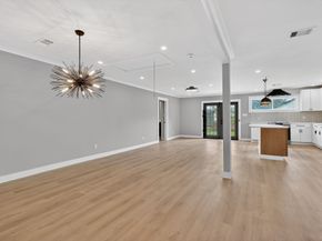 230 Pennsylvania Street, Houston TX 77029