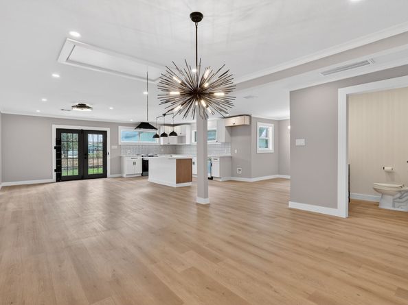 230 Pennsylvania Street, Houston TX 77029