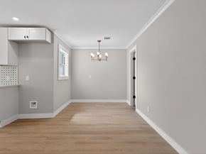 230 Pennsylvania Street, Houston TX 77029