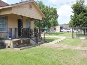 7926 Mendez Street, Houston TX 77029