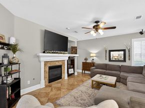 22 Fortuneberry Pl, The Woodlands TX 77382