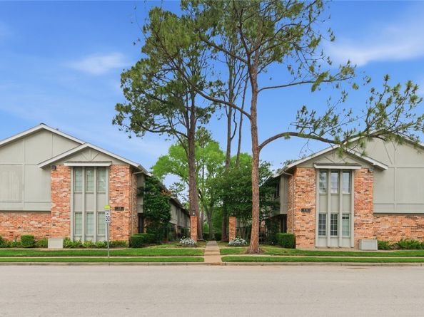 515 Tallowood Road 15, Houston TX 77024
