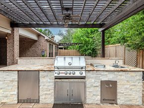 18510 N Settlers Shore Drive, Cypress TX 77433